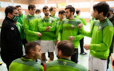 La cara d'incredulitat dels jugadors de l'OAR en el partit davant el Palautordera  | @oargracia